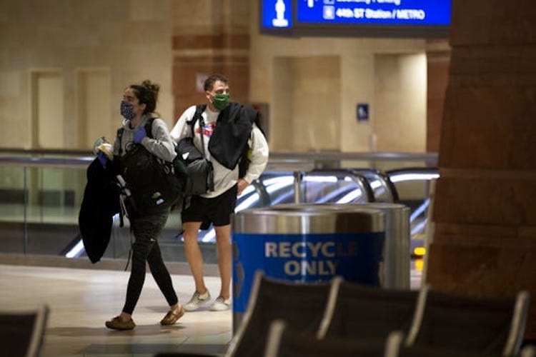 Mandatory Mask Policy To Be Implemented At Phoenix Sky Harbor Airport