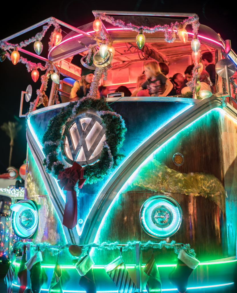 APS Electric Light Parade To Return to Central Phoenix on Saturday